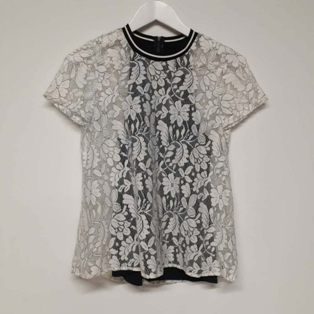 ALICE MCCALL Signed Sealed Lace Ruffle Cold Shoulder Crop Top